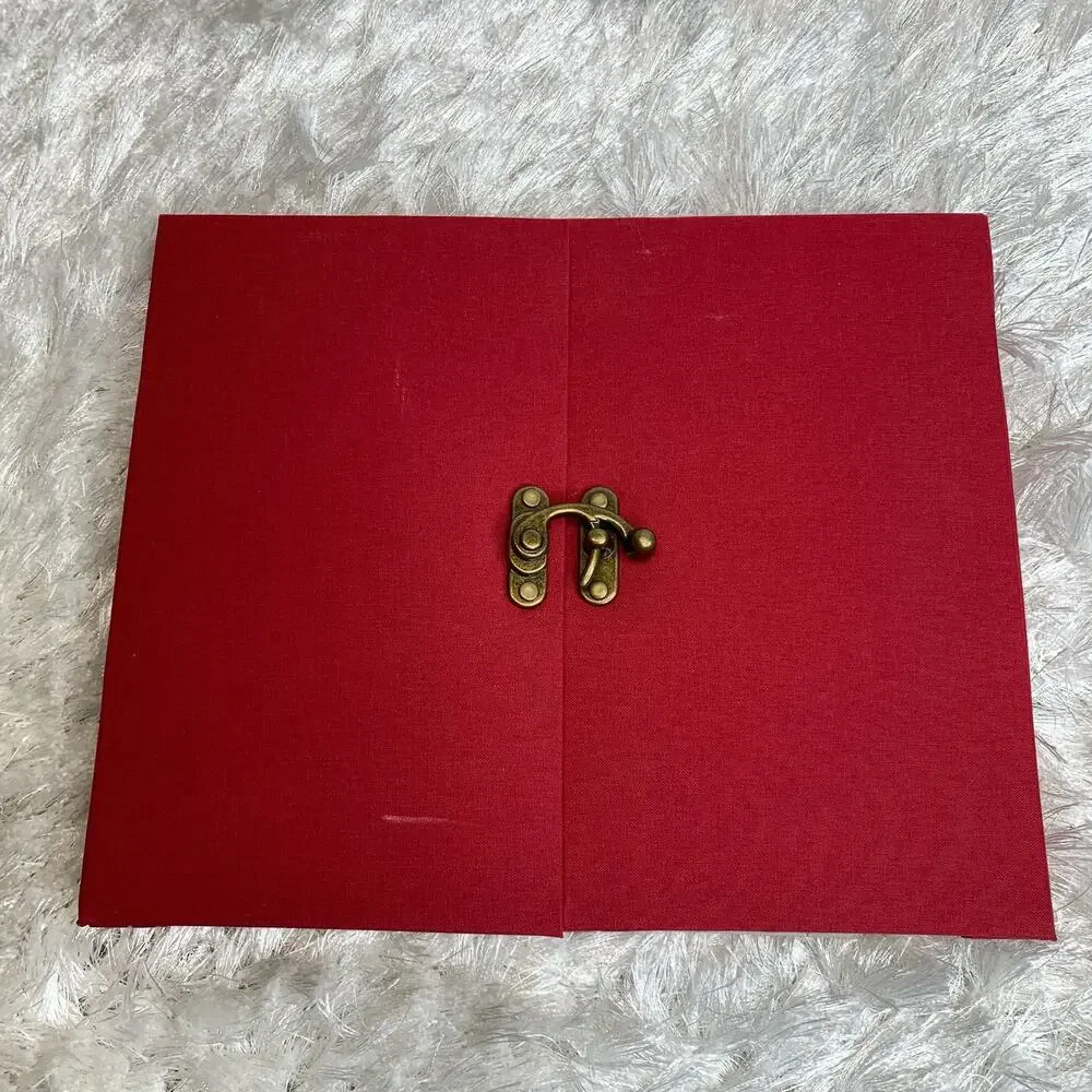 Red Fabric Covered Studio K Post Bound Scrapbook NWOT 8 x 8